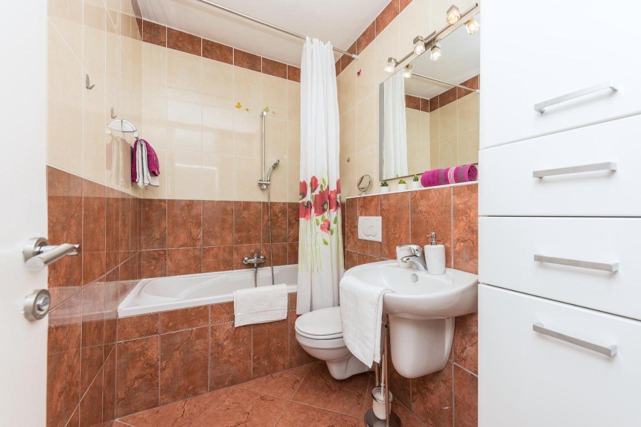 Apartman Centar Glavas Макарска Екстериор снимка