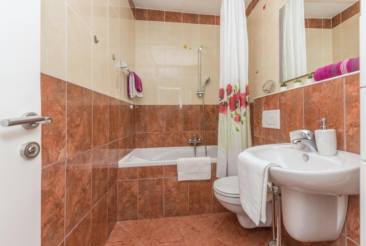 Apartman Centar Glavas Макарска Екстериор снимка